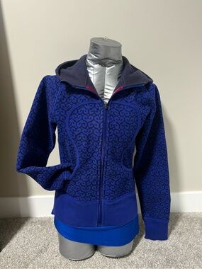 lululemon athletica Blue Heart Patterned Fleece Lined Full-Zip Hoodie